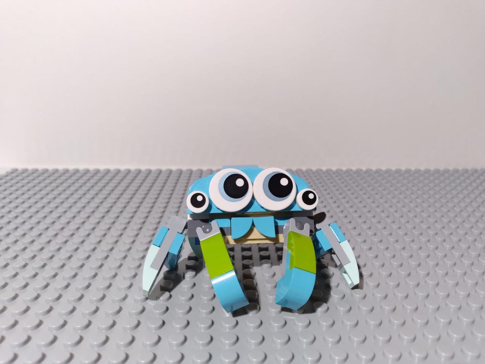 Lego Jumping Spider from 31128-1