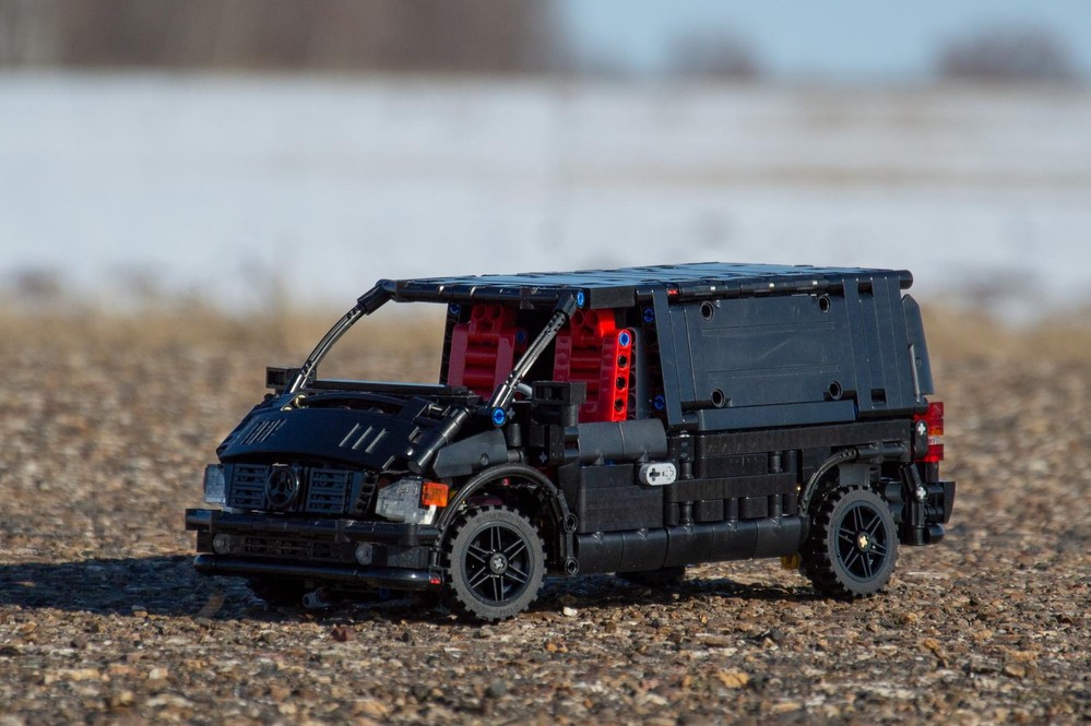 Lego Mercedes-Benz Vito W638