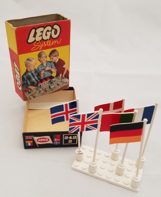 Lego 6 International Flags -2-