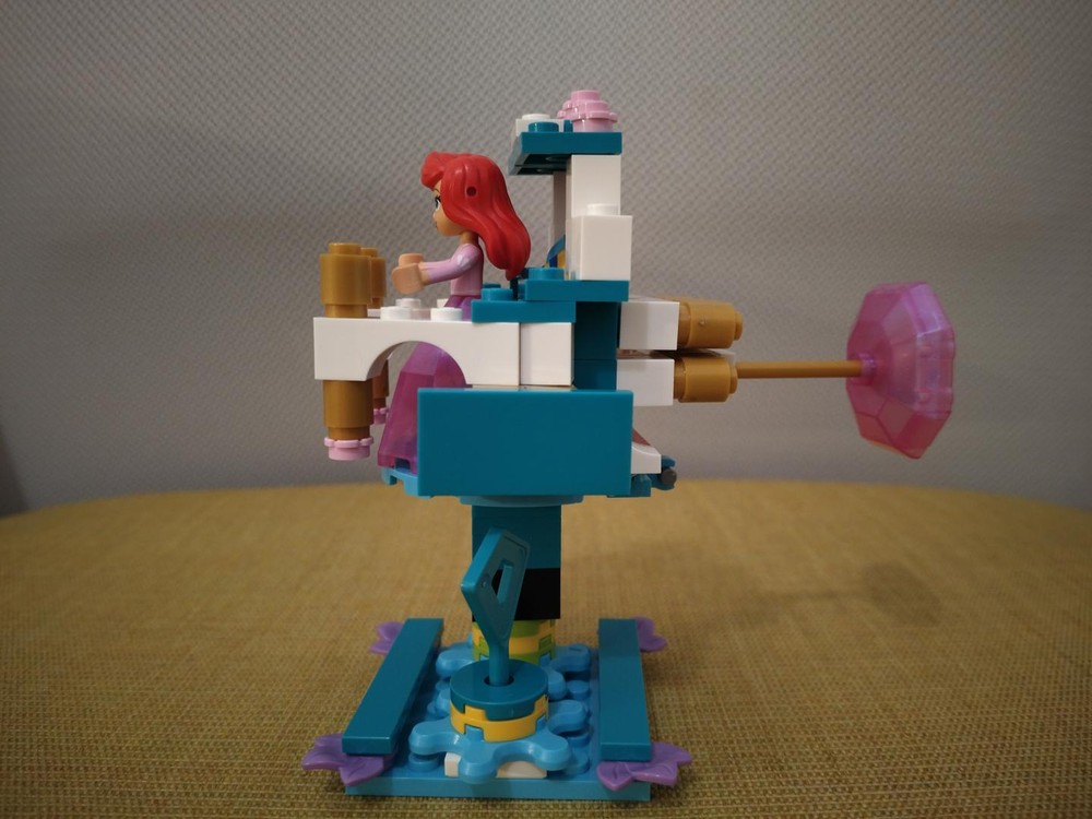 Lego Ariel's Flying Machine
