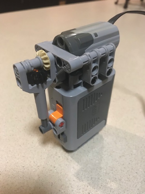 Lego Switchable battery box -improved version