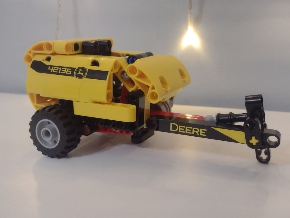 Lego 42136 Functional Hay Baler