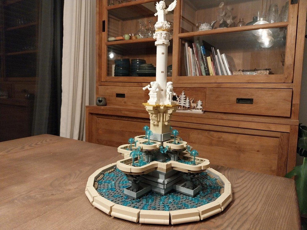 Lego City fountain