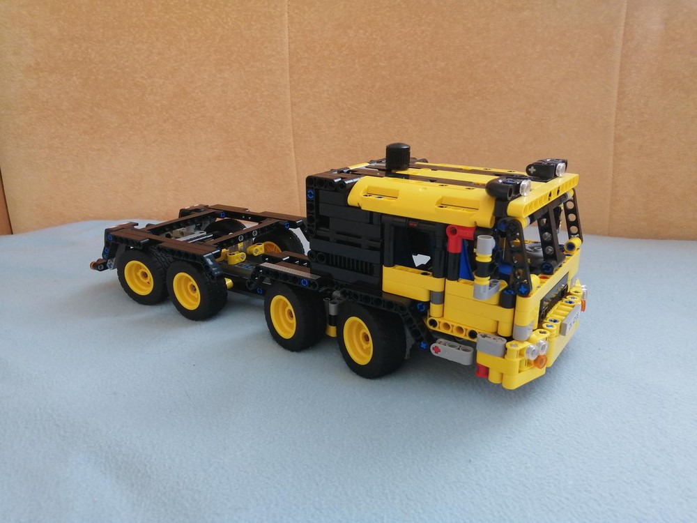 Lego Cargo truck 42108