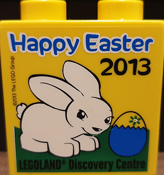 Lego Duplo, Brick 1 x 2 x 2 with Happy Easter 2013 LEGOLAND Discovery Centre Bunny Rabbit Pattern
