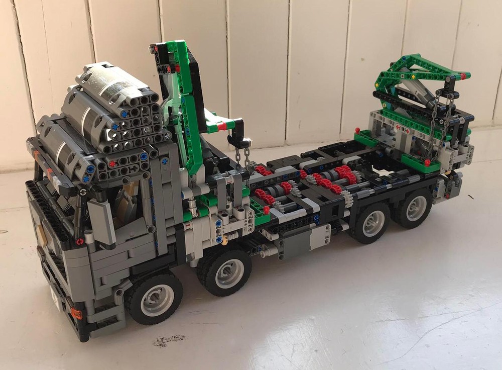 Lego Foden Container Sidelifter