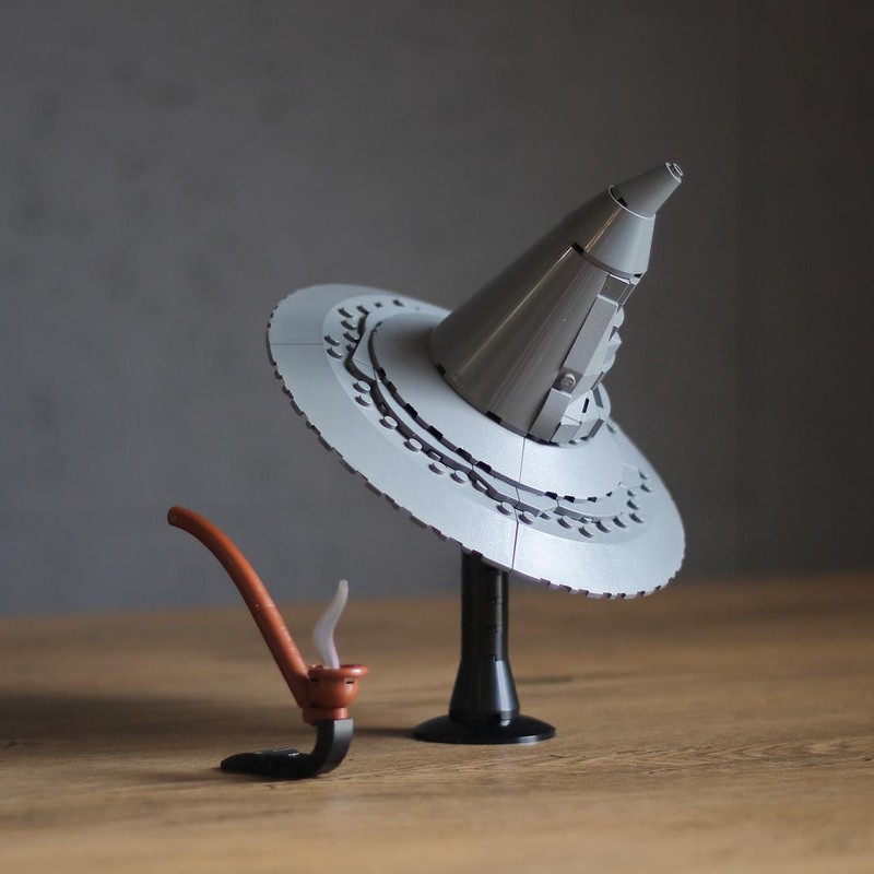 Lego Gandalf the Grey's Wizard Hat
