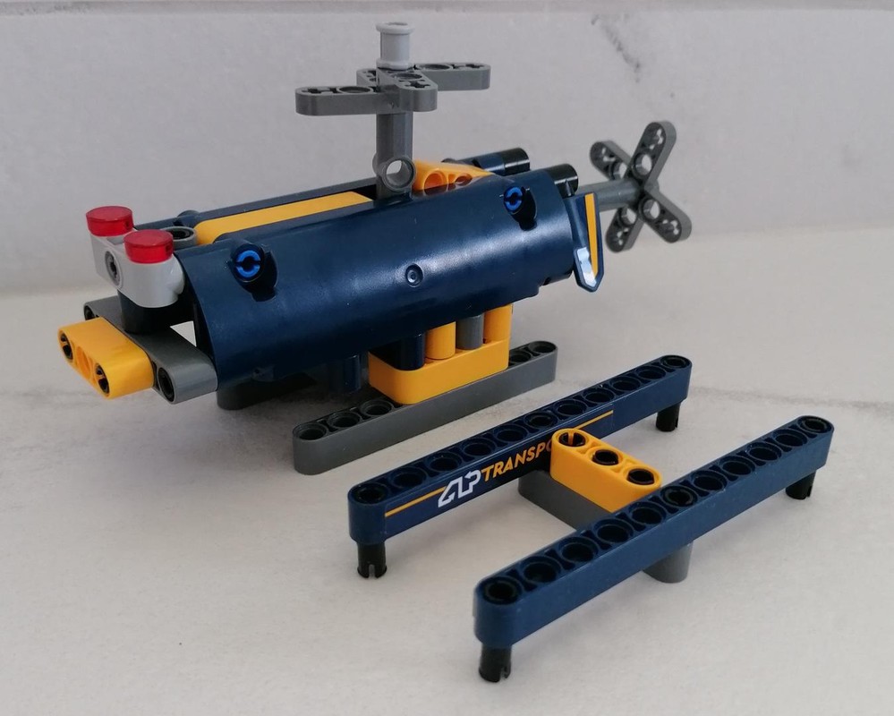 Lego 42147 helicopter