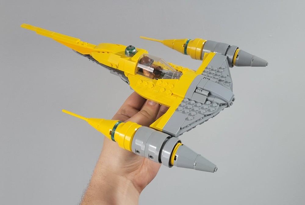 Lego Naboo N1 Starfighter - Minifig Scale