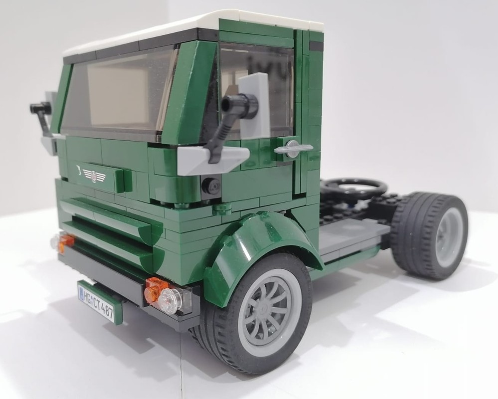 Lego 10242 Truck