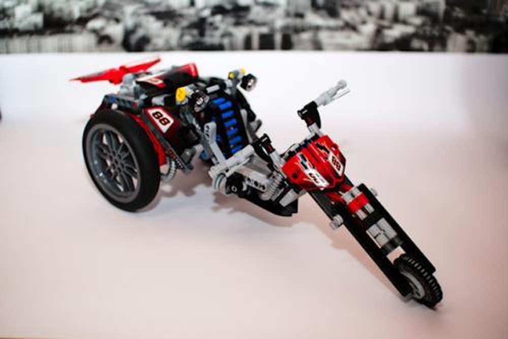 Lego Chopper