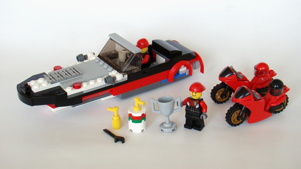 Lego 60084: Motor Boat