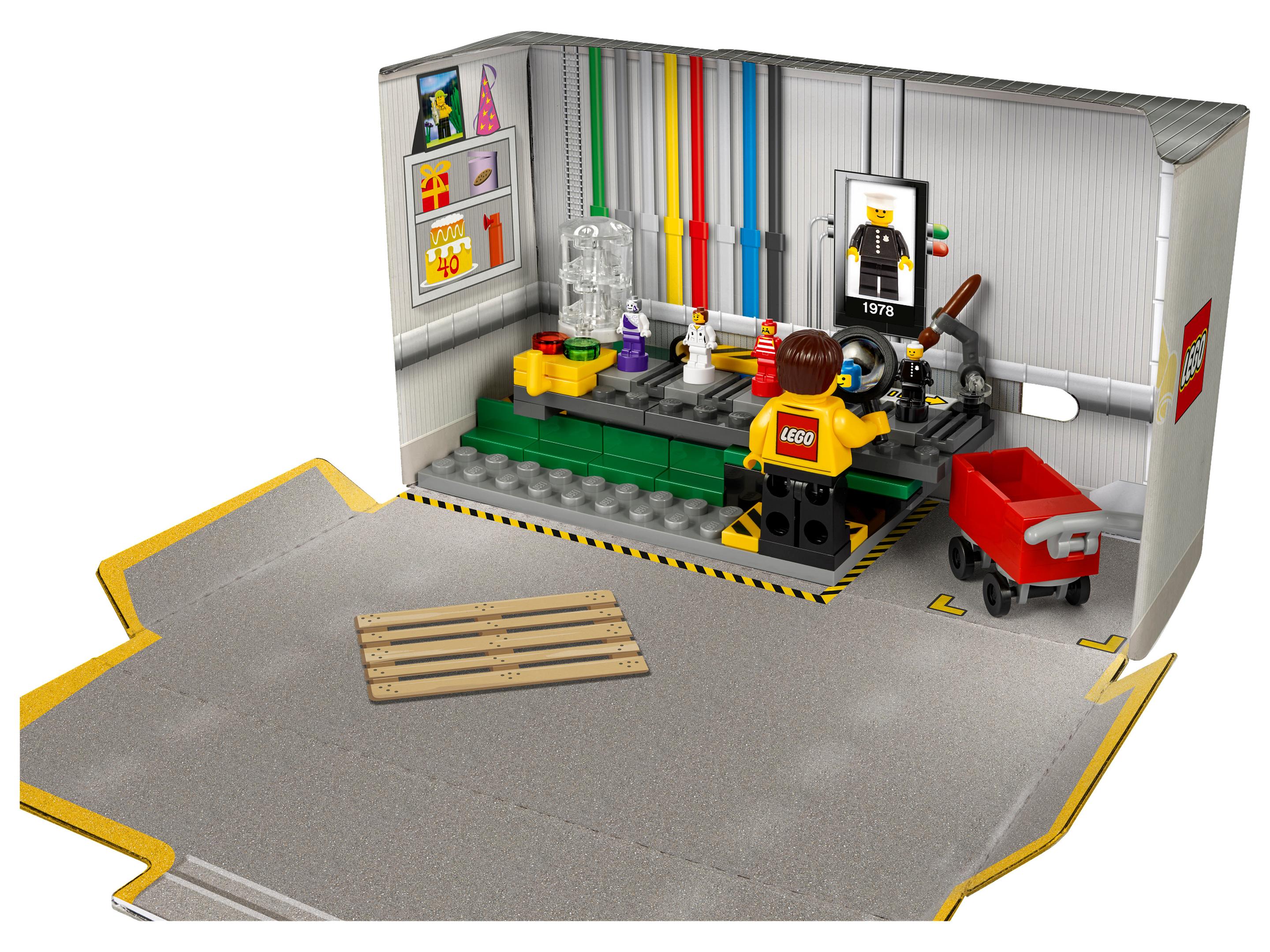 Lego Minifigure Factory