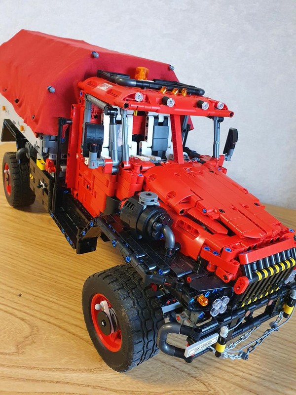 Lego Ural 4x4 43206