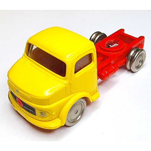 Lego HO Scale Mercedes Truck Cab, Red Chassis Pattern