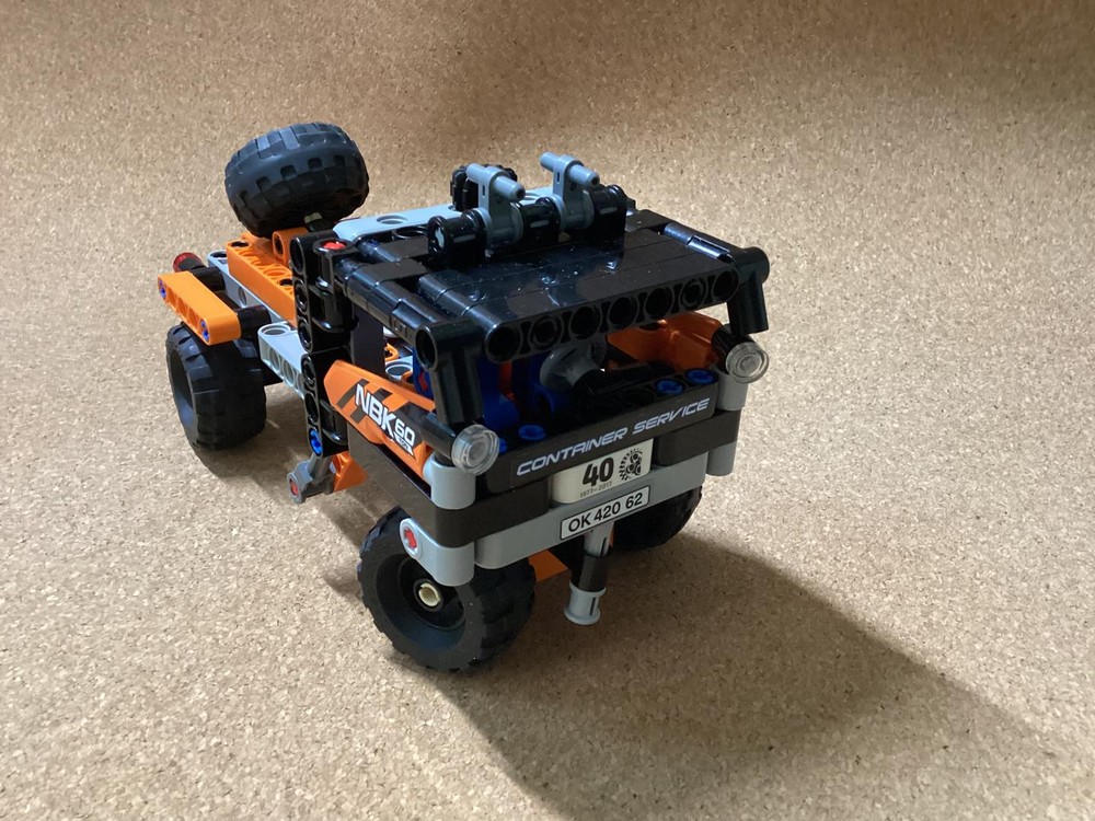 Lego 42062jeepfc trail truck