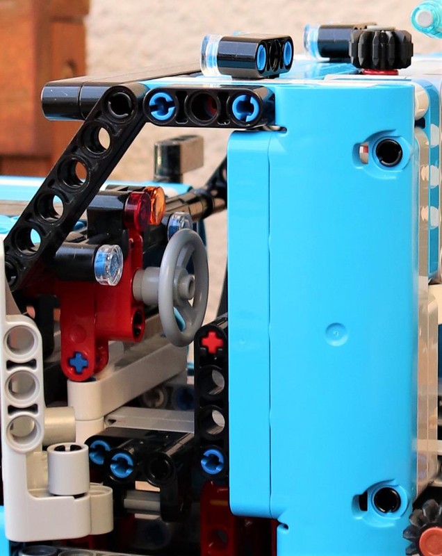 Lego 42098 B-Model Truck Steering Wheel