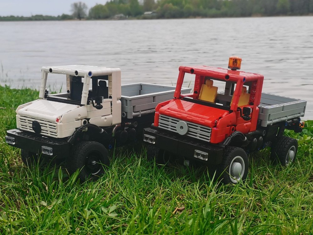 Lego 'quattro_works Mercedes-Benz Unimog