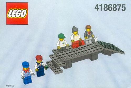 Lego 9V Platform and Mini-Figures