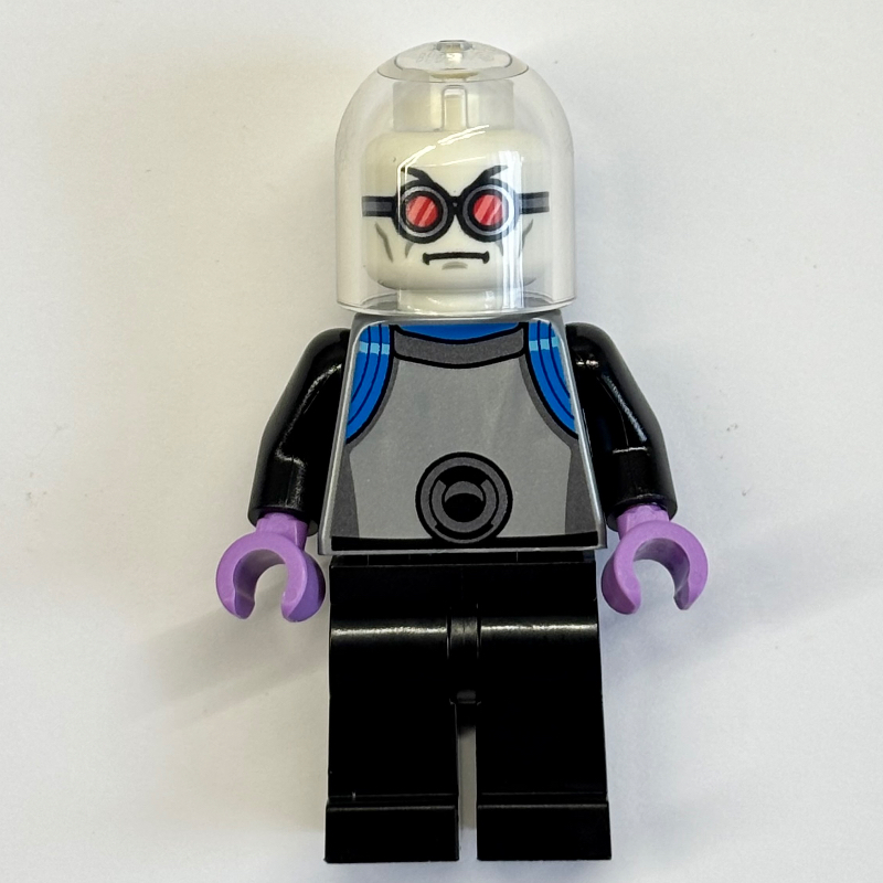 Lego Mr. Freeze with Flat Silver Outfit, Helmet Dome