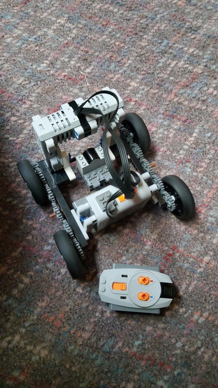 Lego Simple RC Car
