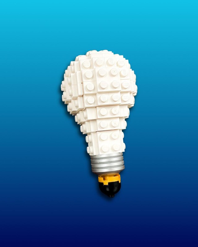 Lego LightBulb