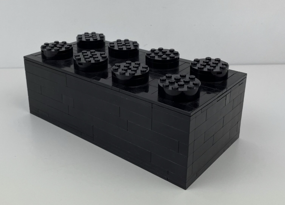 LEGO 2x4 Brick Giant