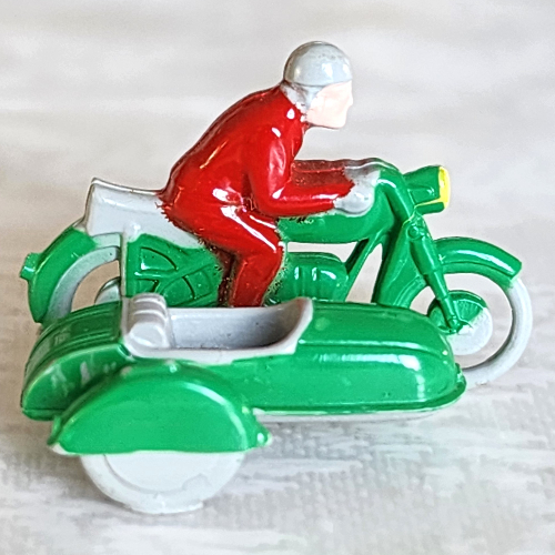 Lego HO Scale Motorcycle, Racing with Sidecar Long / Green