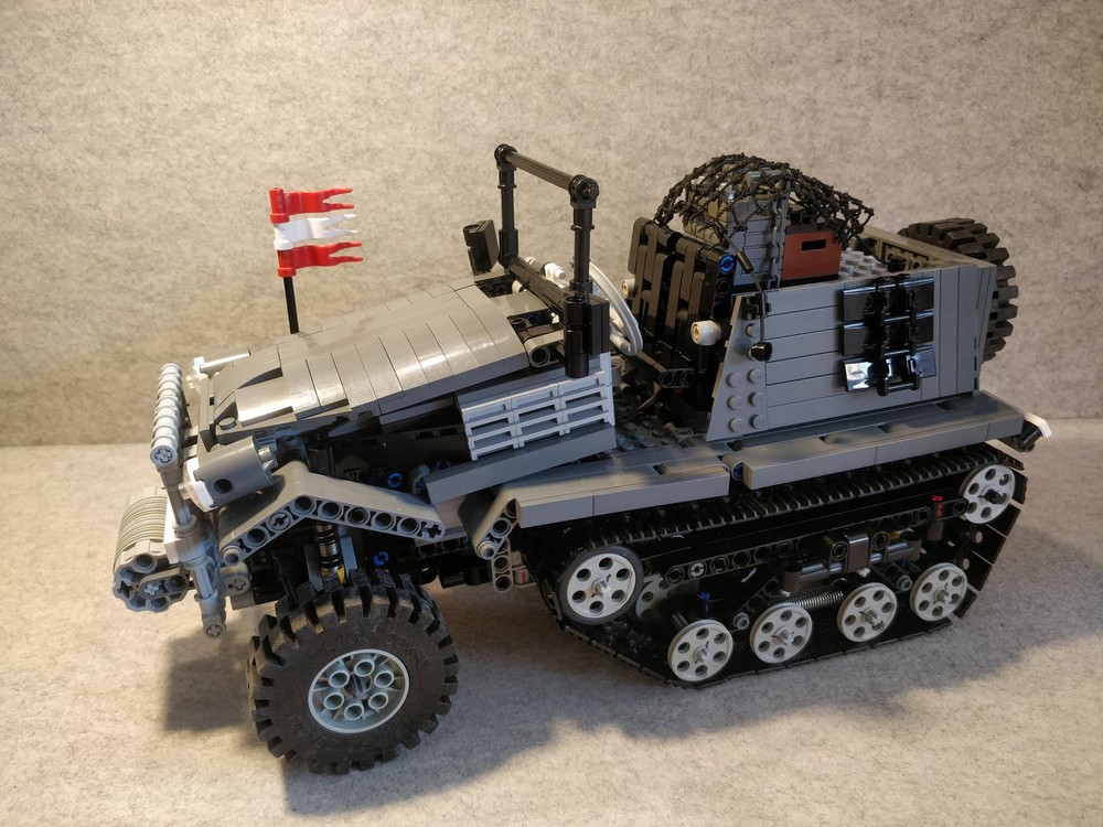 LEGO Technic RC Military Halftrack