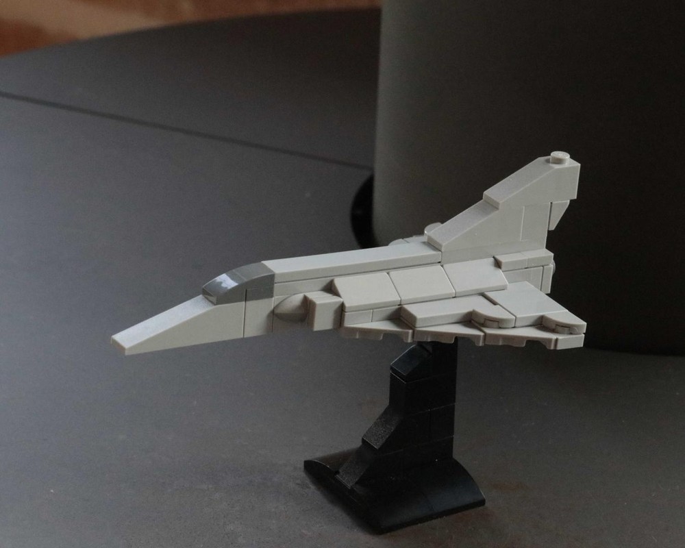 Lego Dassault Mirage III and Mirage 5
