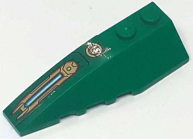 Lego Wedge 6 x 2 Left with Gold Circle and Armor Plate with Light Pattern (Sticker) - Set 71763 / Green