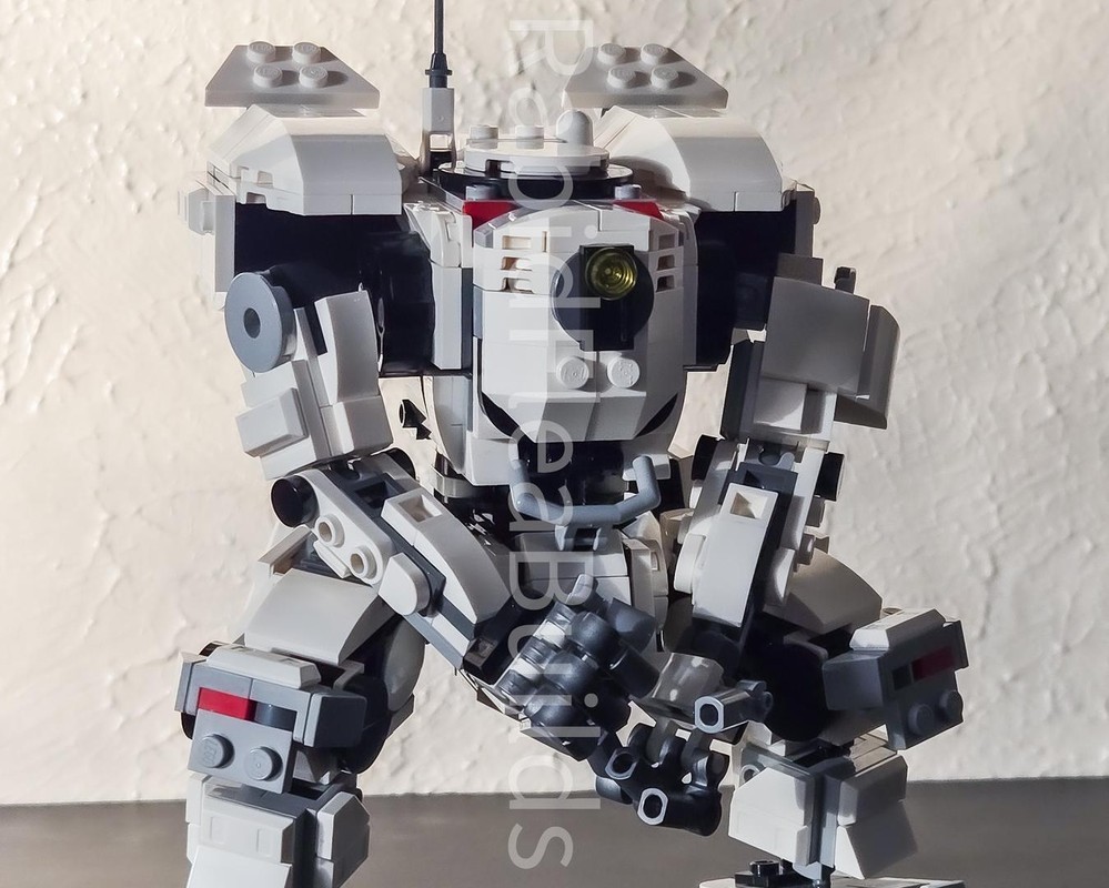 Lego Bison Titan from Titanfall 2 Concept Art
