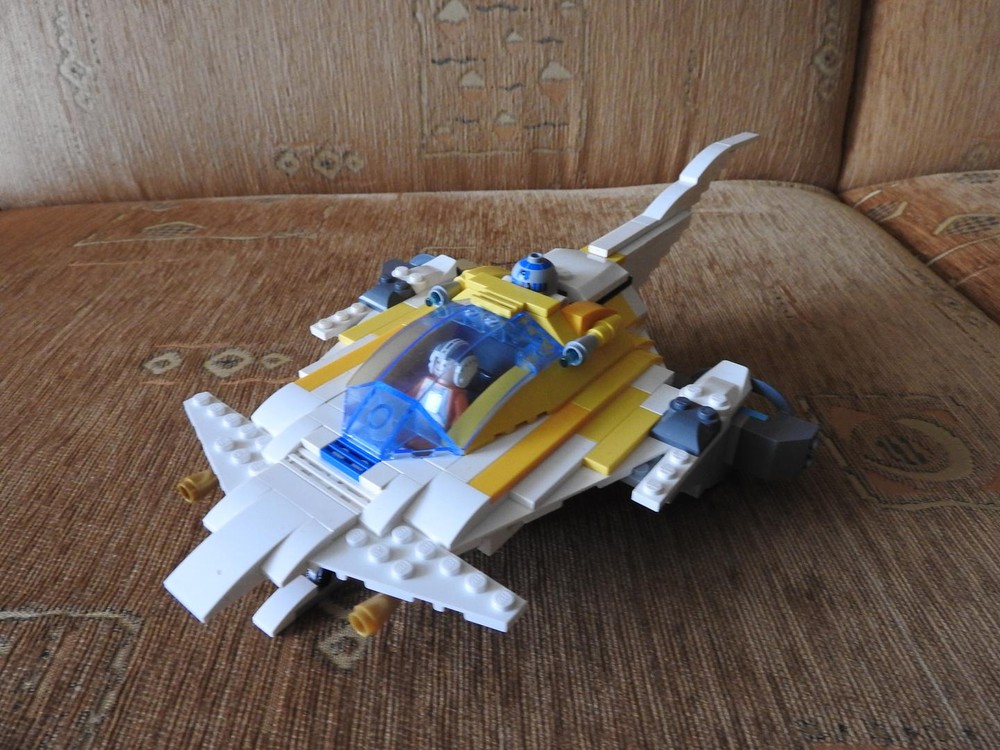 Lego Viper starfighter