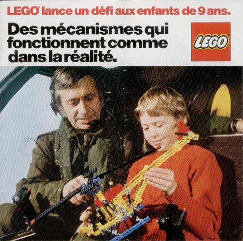 Lego 1977 Large Technic French 18.5cm x 18.5cm with parchment inlays (98815-F)