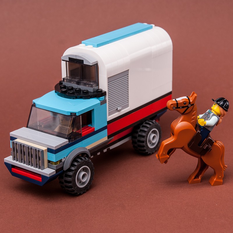 Lego 60327 Horse Transportation Truck