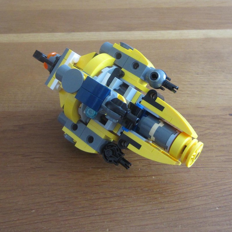 Lego 31090 Alien annihilator
