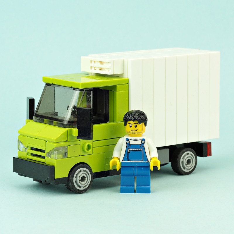 Lego Refrigerated Truck
