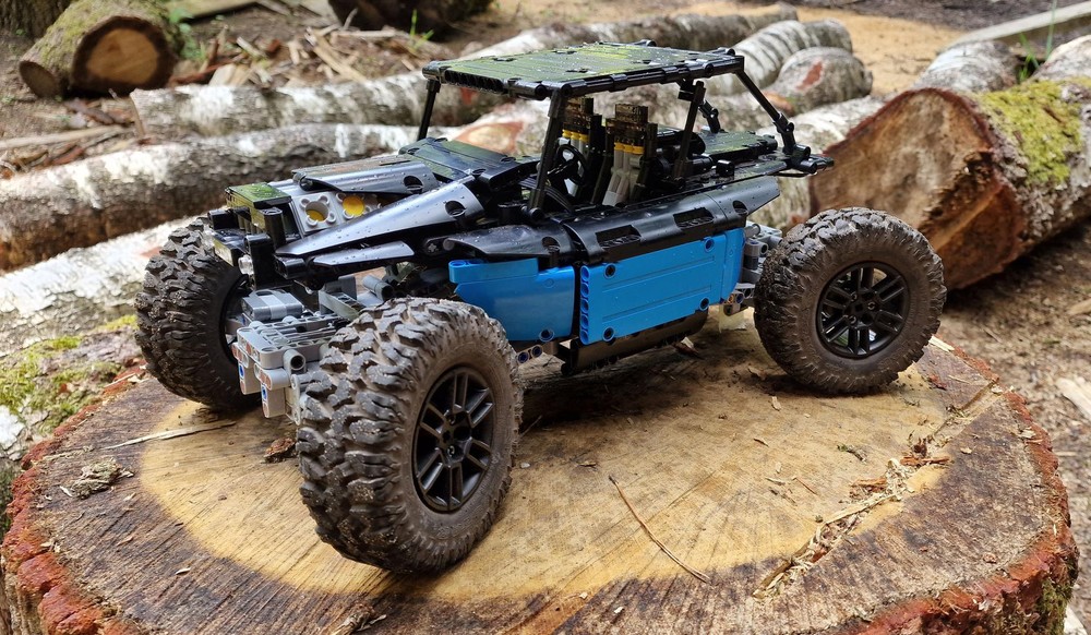 Lego The Buggy (Lego Technic rock-crawling buggy)