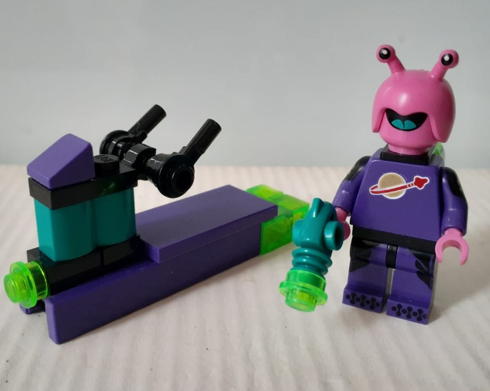 Lego Space Creature Speeder