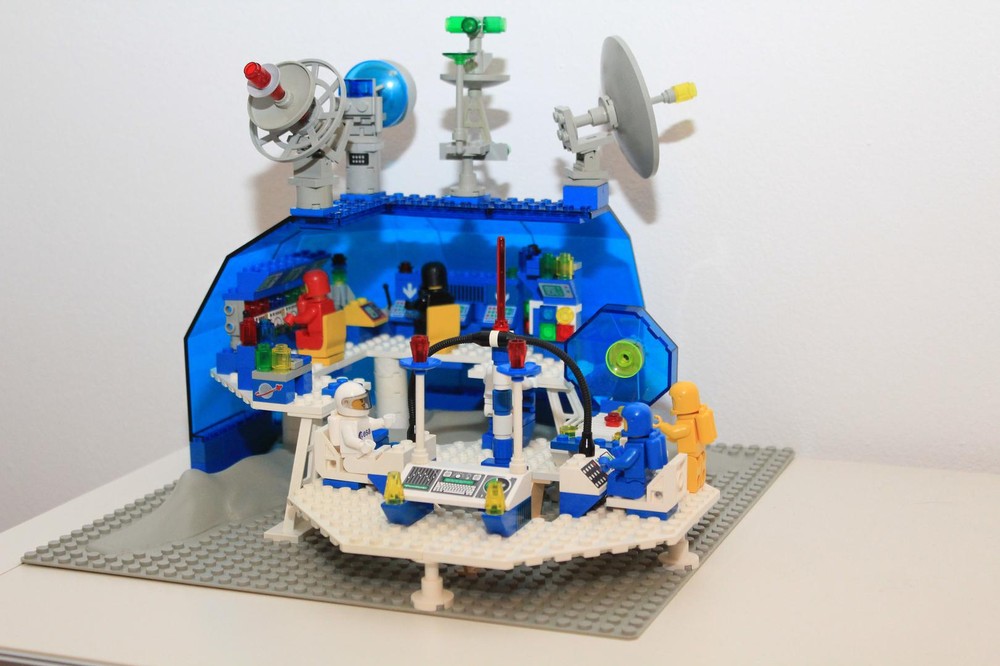 Lego AstroLab