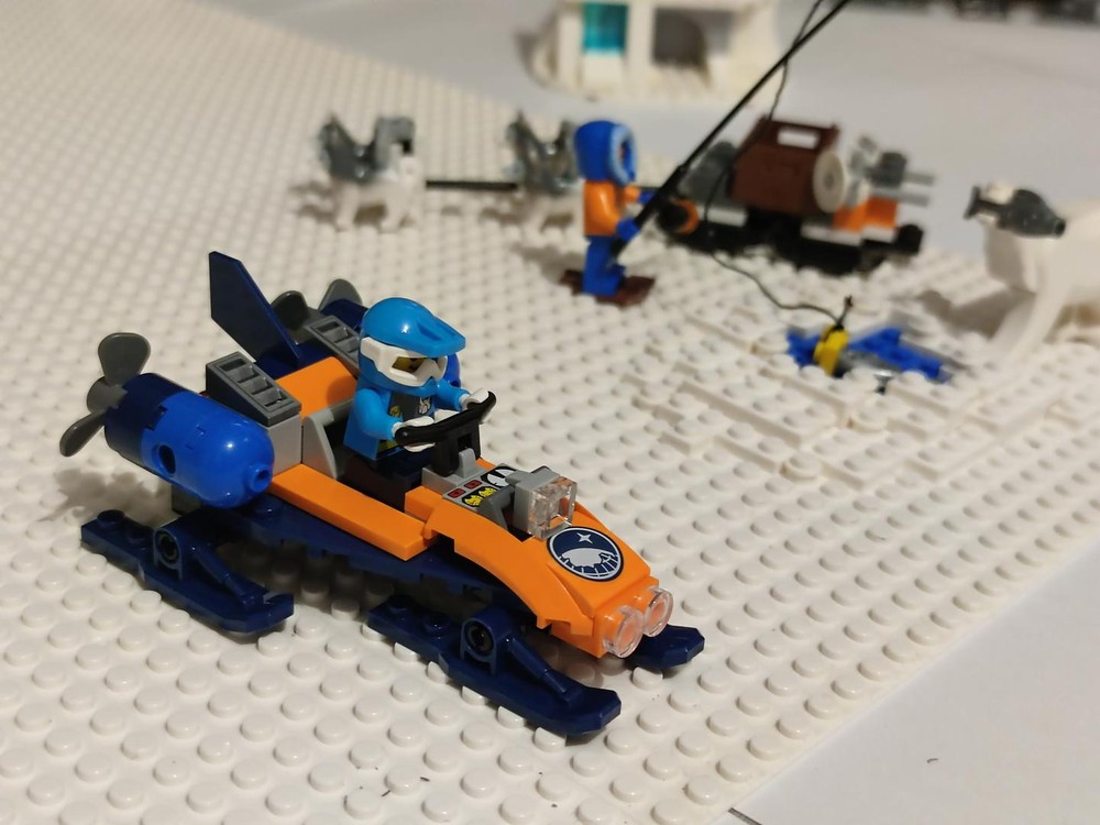 Lego Arctic Scout Speeder