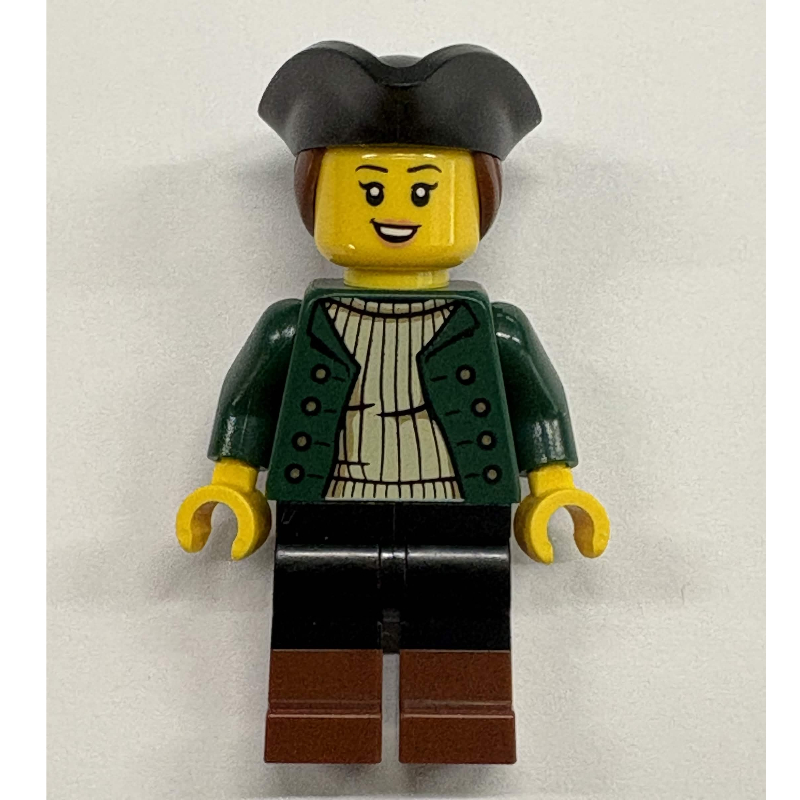 Lego Boatswain, Dark Green Torso, Black Legs, Black Tricorn