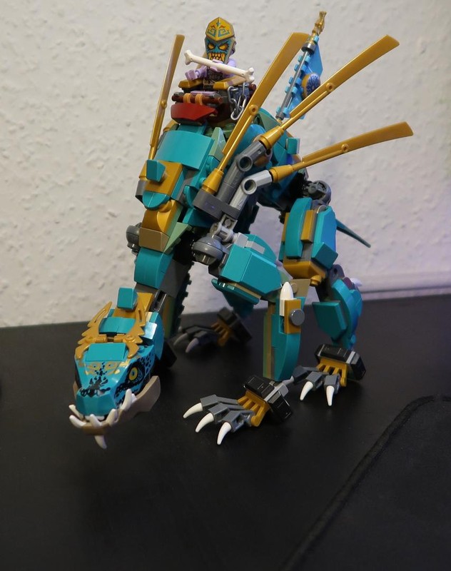 Lego Jungle Lizard