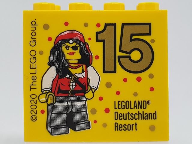 Lego Brick 2 x 4 x 3 with Besuchsmeister 15 Gold 2020 LEGOLAND Deutschland Resort Pattern