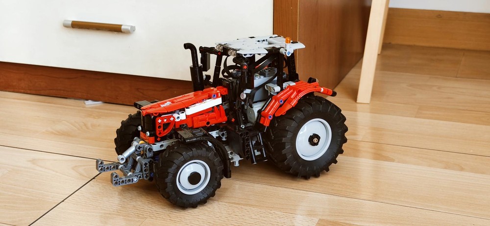 Lego Massey Ferguson 6400/7400 tractor (bodywork only)