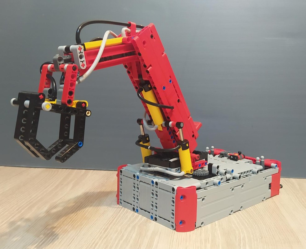 Lego brazo neumático RC