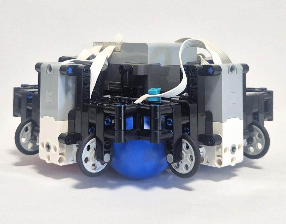 Lego 4 balls omni directional vehicle