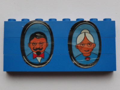Lego Stickered Assembly 8 x 1 x 3 with Grandfather and Grandmother Portraits Pattern (Stickers) - Set 264-1