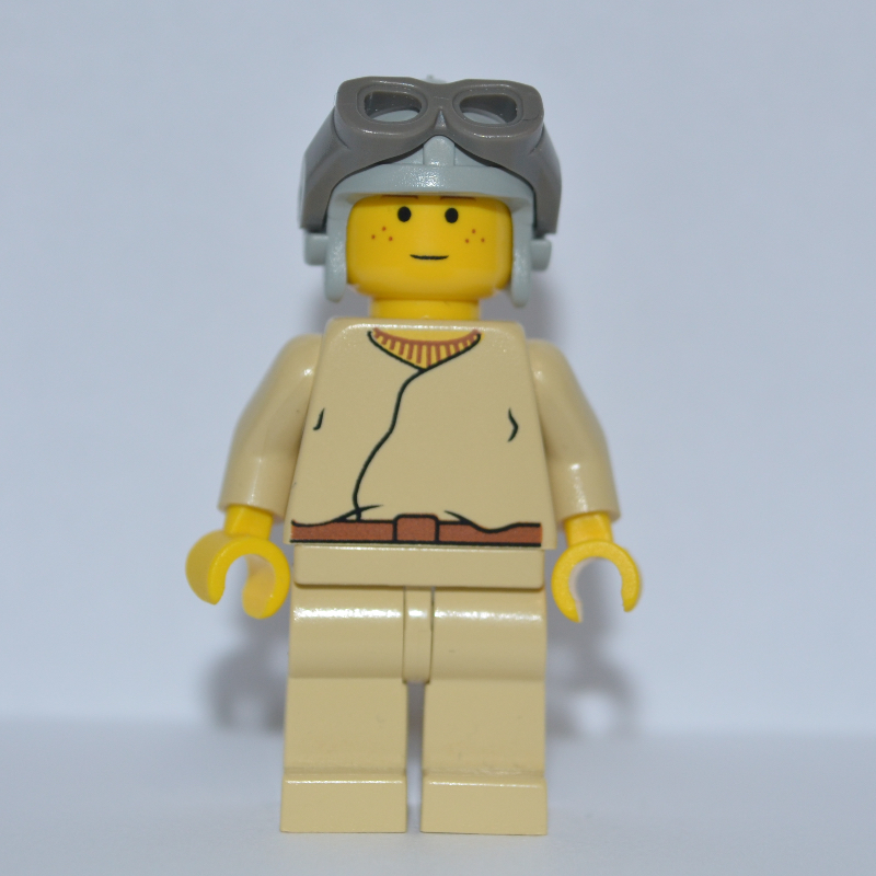 Lego Anakin Skywalker, Child, Yellow Skin, Light Gray Helmet