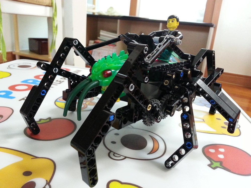 Lego Spiderbot